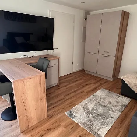 2 Creidlitz Rechts Apartment